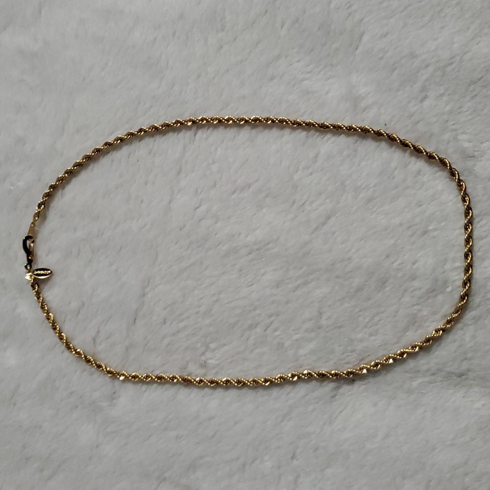 VTG Ambassador Gold Tone Rope Chain Necklace